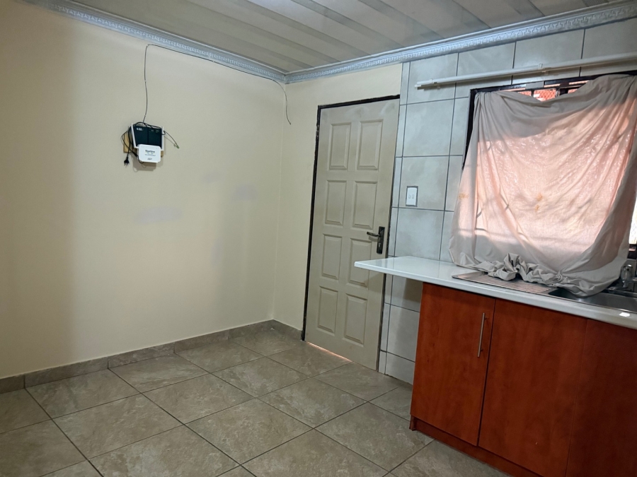 2 Bedroom Property for Sale in Ikageng North West